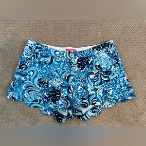 Lilly Pulitzer Blue and White Patterned Shorts